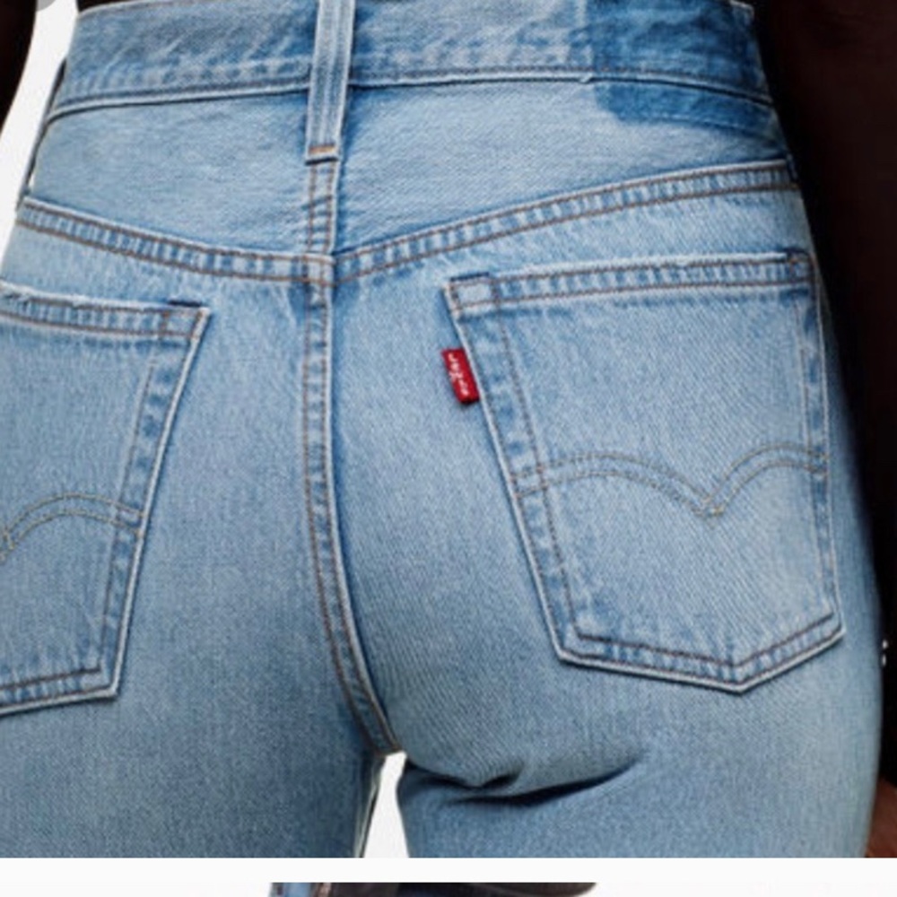 501 Levi jeans! Size 25. Amazing condition.